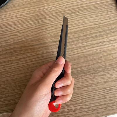 satın al Araç filmleri ve plastik levhalar için SK2 çelik bıçakları olan geri çekilebilir kullanım bıçakları Çevrimiçi üretim