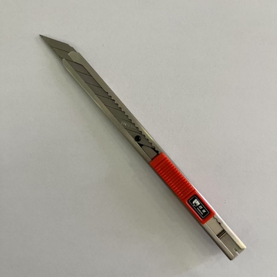 satın al Çekilebilir bıçaklı 9 mm kullanılabilir bıçaklar kaydırma kilitleme mekanizması ve 1 bıçak dahil Çevrimiçi üretim