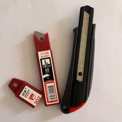 satın al Improve Your Cutting Efficiency with 18mm Cutter Blades Fits Most Knives Çevrimiçi üretim
