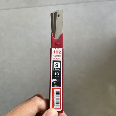 86mm Uzunluk Kırılabilir Bıçak SK2 Yüksek Karbonlu Çelik 12 Segment Temiz ve Hassas Kesimler İçin