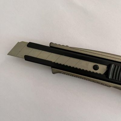 Alüminyum SK2 bıçağı olan çok yönlü 18mm Snap Bıçak