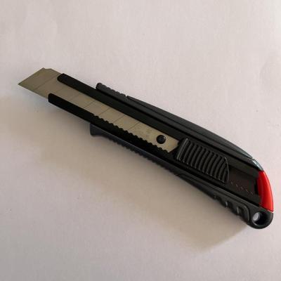 18mm Kesme Bıçakları Kullanıma Bağlı Olarak Değişir, İşletmeniz İçin Dayanıklılık ve Güvenilirlik Sağlar