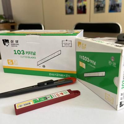 Pürüzsüz ve Hassas Kesimler İçin 0.38mm Kalınlığında Maket Bıçağı Ucu