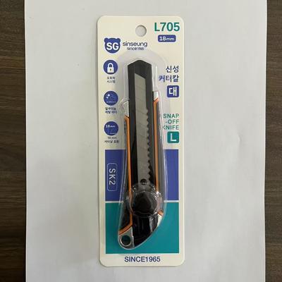 L705 Heavy Duty Rotary Knob 18mm Cutter Firm Control Of Blades Safety Cutting Tool